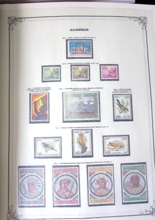 Collection d'ALGERIE 1924-1986 en neuf, très avancé,
