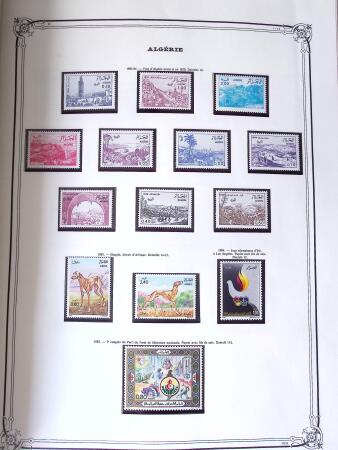 Collection d'ALGERIE 1924-1986 en neuf, très avancé,