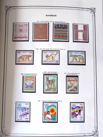 Collection d'ALGERIE 1924-1986 en neuf, très avancé,