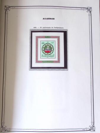 Collection d'ALGERIE 1924-1986 en neuf, très avancé,