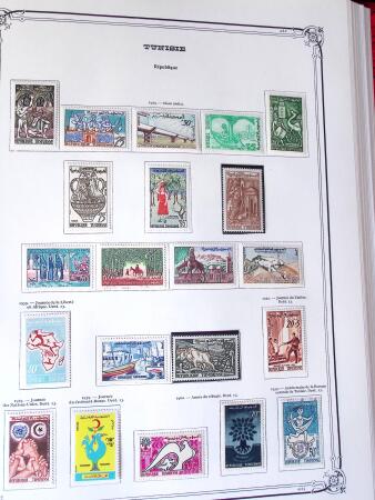 Collection d'ALGERIE 1924-1986 en neuf, très avancé,
