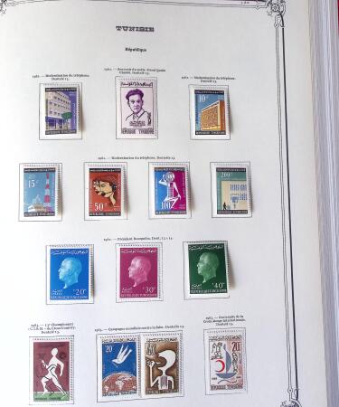 Collection d'ALGERIE 1924-1986 en neuf, très avancé,