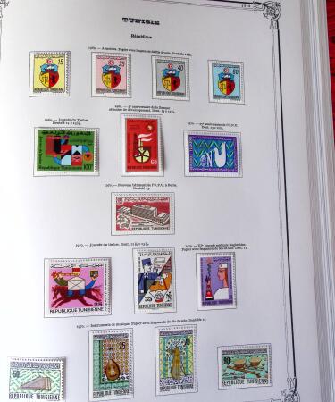 Collection d'ALGERIE 1924-1986 en neuf, très avancé,