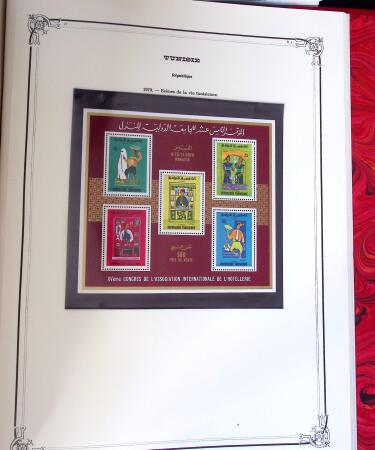 Collection d'ALGERIE 1924-1986 en neuf, très avancé,