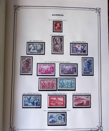 Collection d'ALGERIE 1924-1986 en neuf, très avancé,