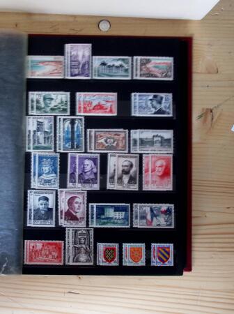 1943-1999, Stock de timbres neufs de France (jusqu'à
