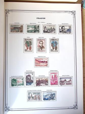 1849-1984, Collection de neufs et oblitérés, centrée