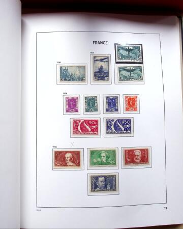 1849-2020, Collection en 12 albums Davo plus un classeur,