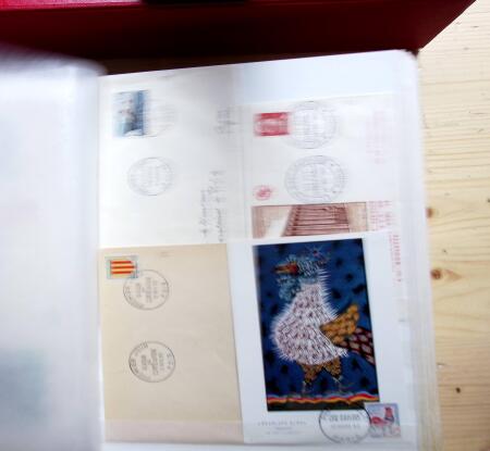 1800-1950, Des centaines de lettres ou cartes postales,
