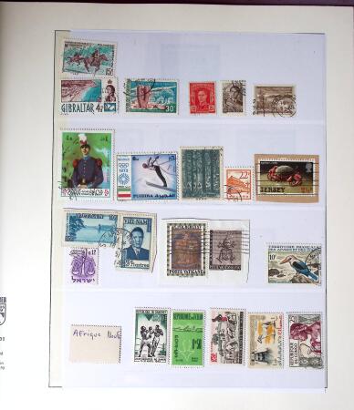 1868-1940, Deux albums d'accumulation de timbres intéressants