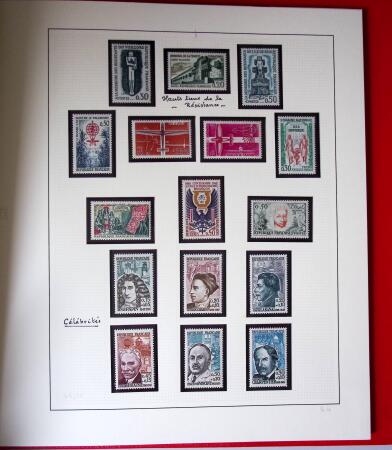 1960-1970, 1 classeur et 1 enveloppe avec des variétés