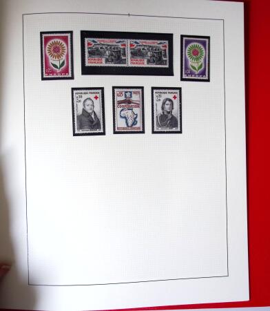 1960-1970, 1 classeur et 1 enveloppe avec des variétés