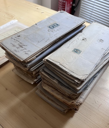 1858-1870 quelques milliers de lettres d'une archive