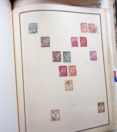 1849-2000, Petite collection en 31 albums ou classeurs