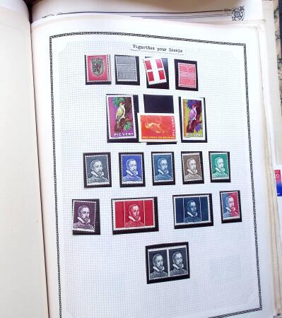 1849-2000, Petite collection en 31 albums ou classeurs