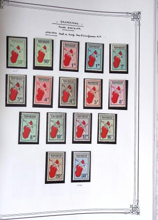 1889-1947, Belle collection Colonies en un album Y&T,