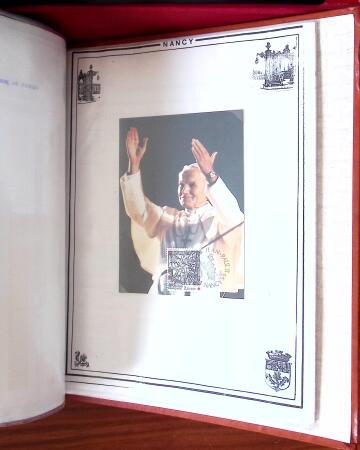 NANCY 1717-1989, Collection en 5 classeurs joliment