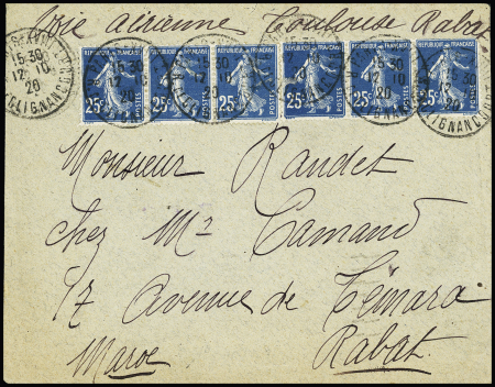N°140, bande de 6, OBL "Paris XVIII R. de Clignancourt" (1920) sur lettre par avion pour Rabat avec mention manuscrite "Poste aérienne Toulouse-Rabat" (tarif du 1.4.20 durée 14 mois). TB