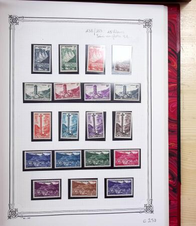 1904-1970, un album rouge Y & T, comprenant une partie