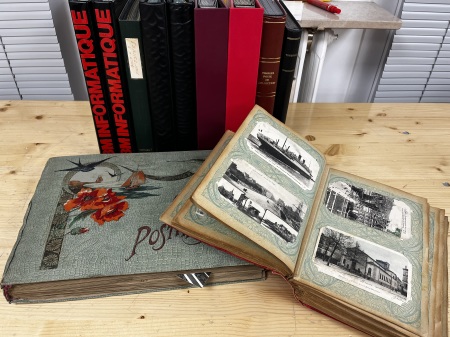 1900-2000, Petite succession en divers albums dont neufs