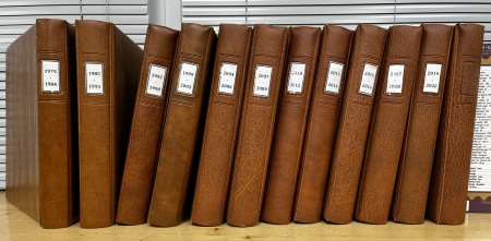 1975-2022,, Collection neuve sans charnière en 12 albums