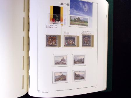1929-2018 Complete never hinged collection in three