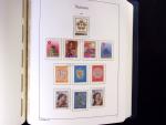 1929-2018 Complete never hinged collection in three