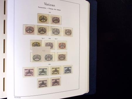 1929-2018 Complete never hinged collection in three