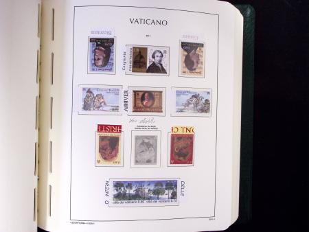 1929-2018 Complete never hinged collection in three