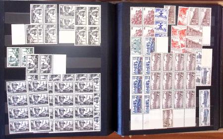 1834-1986, Collection en 4 classeurs, avec solide stock