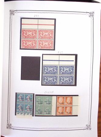 1900-2023, Collection de timbres en BLOCS DE QUATRE