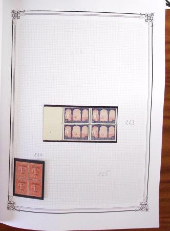 1900-2023, Collection de timbres en BLOCS DE QUATRE