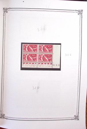 1900-2023, Collection de timbres en BLOCS DE QUATRE