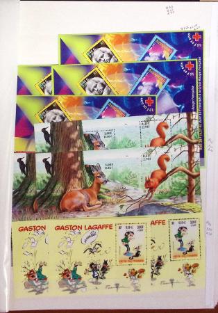 1900-2023, Collection de timbres en BLOCS DE QUATRE