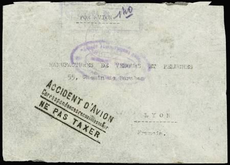 3.11.1935. Même accident. Lettre de La Paz pour Lyon (timbres décollés par immersion) avec griffe noire "Accident d'avion correspondances recueillies en mer ne pas taxer" (Nierinck n°351103B). TB