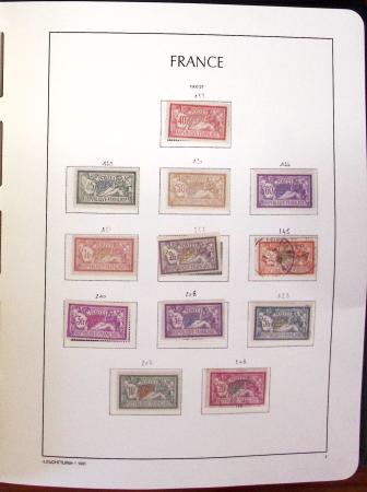 1849-1989, lot de 13 albums et classeurs comprenant