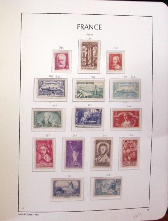 1849-1989, lot de 13 albums et classeurs comprenant