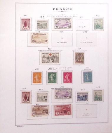 1849-1989, lot de 13 albums et classeurs comprenant