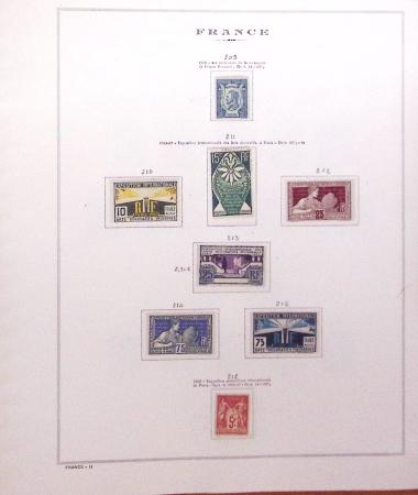1849-1989, lot de 13 albums et classeurs comprenant