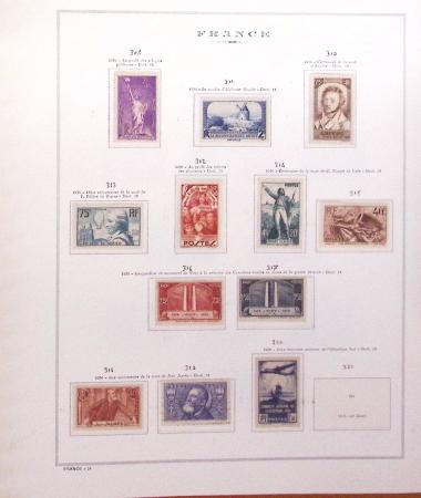 1849-1989, lot de 13 albums et classeurs comprenant