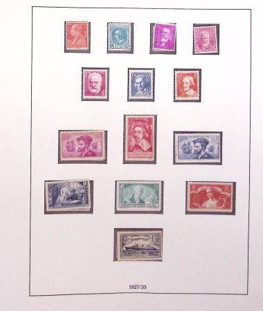 1849-1989, lot de 13 albums et classeurs comprenant