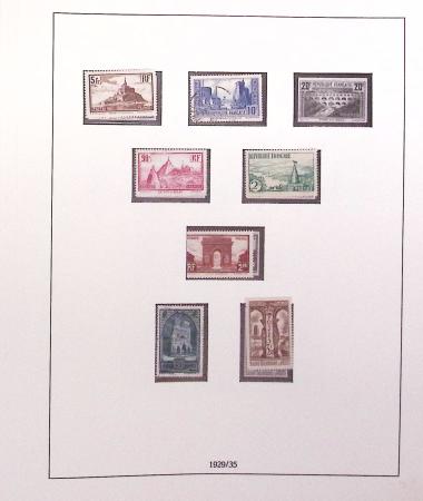 1849-1989, lot de 13 albums et classeurs comprenant