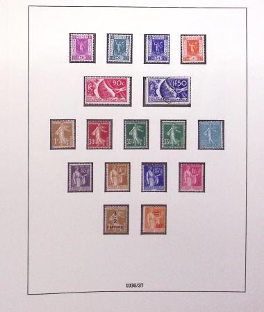 1849-1989, lot de 13 albums et classeurs comprenant