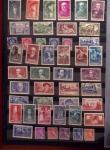 1849-1989, lot de 13 albums et classeurs comprenant