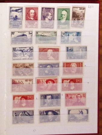 1849-1989, lot de 13 albums et classeurs comprenant
