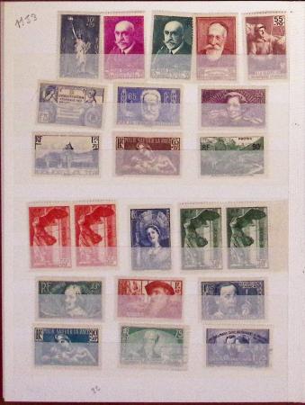 1849-1989, lot de 13 albums et classeurs comprenant