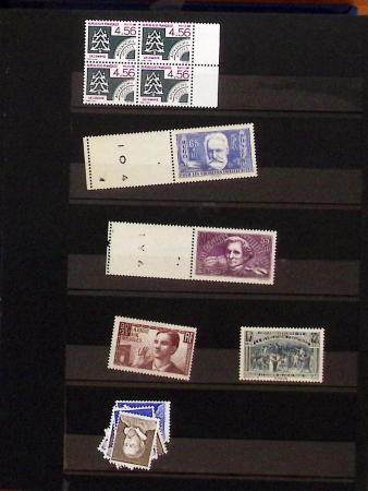 1862-1992, Collection et stock en 10 classeurs, essentiellement
