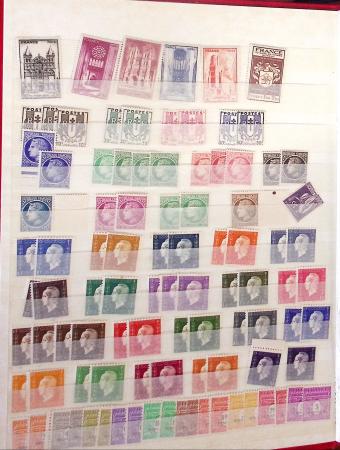 1862-1992, Collection et stock en 10 classeurs, essentiellement