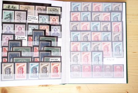 1852-2020, Exceptional lot of chiefly never hinged