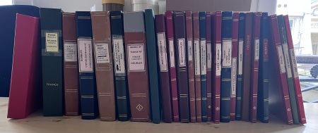 1912-1975, Collection en 25 classeurs (dont 24 de neufs